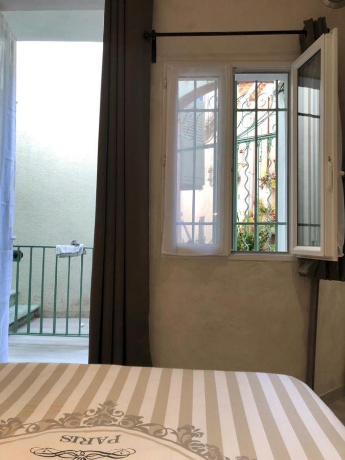 Vieil Antibes, Ravissant 2P Avec Petite Terrasse Apartment Exterior foto